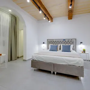 Kapitali 33a , Valletta Malta